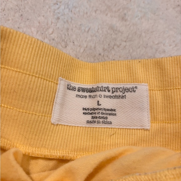 High Waist Yellow Relaxed Fit Shorts - Picture 3 of 6